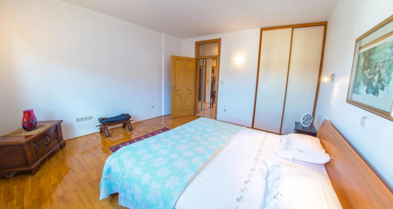 Apartment Italy - Promenade Mostar Buitenkant foto